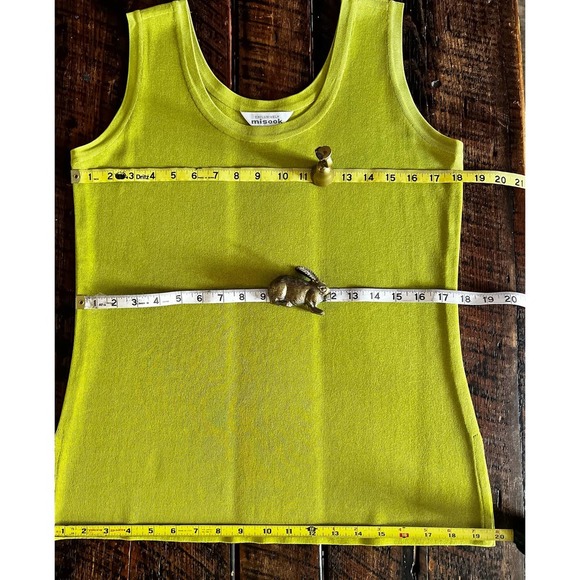 Exclusively Misook Sleeveless Lime Green Womens Tank/Cami/Top Size Medium - Picture 9 of 10